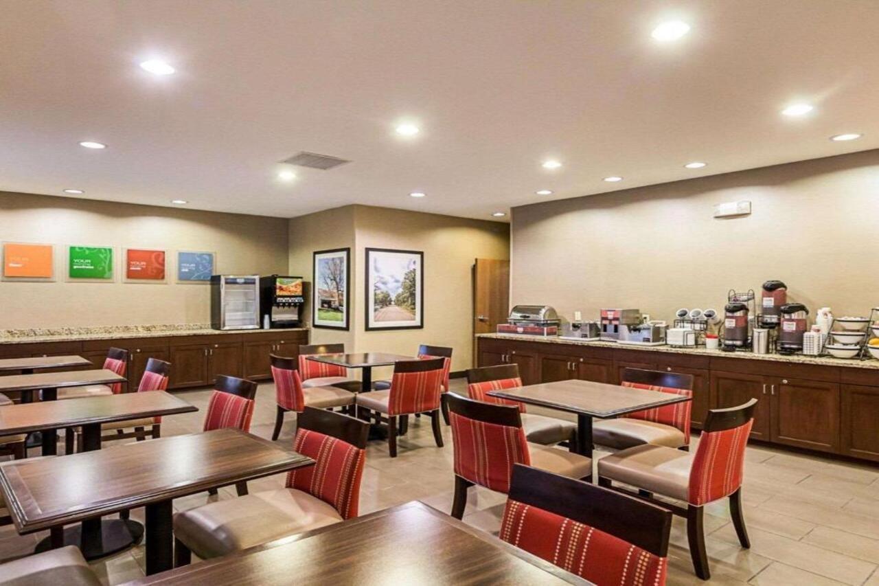 Comfort Inn East Wichita Zewnętrze zdjęcie