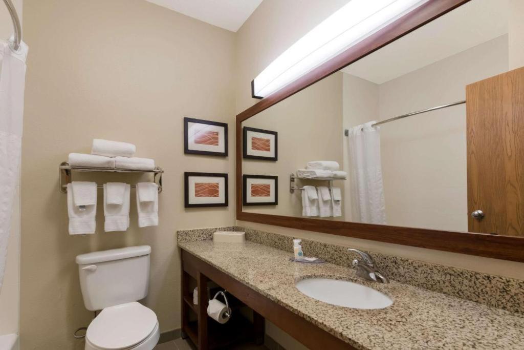 Comfort Inn East Wichita Zewnętrze zdjęcie